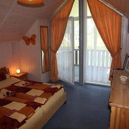 Ideales Fuer Familien Semesterbostad *